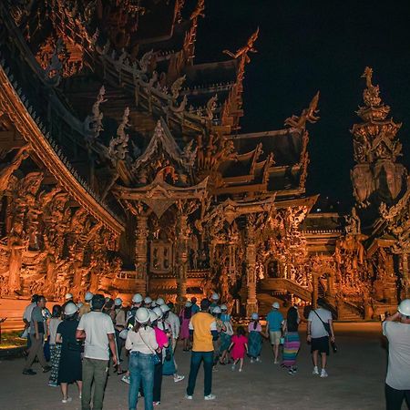 Deco Pattaya Hotel North パッタヤー エクステリア 写真