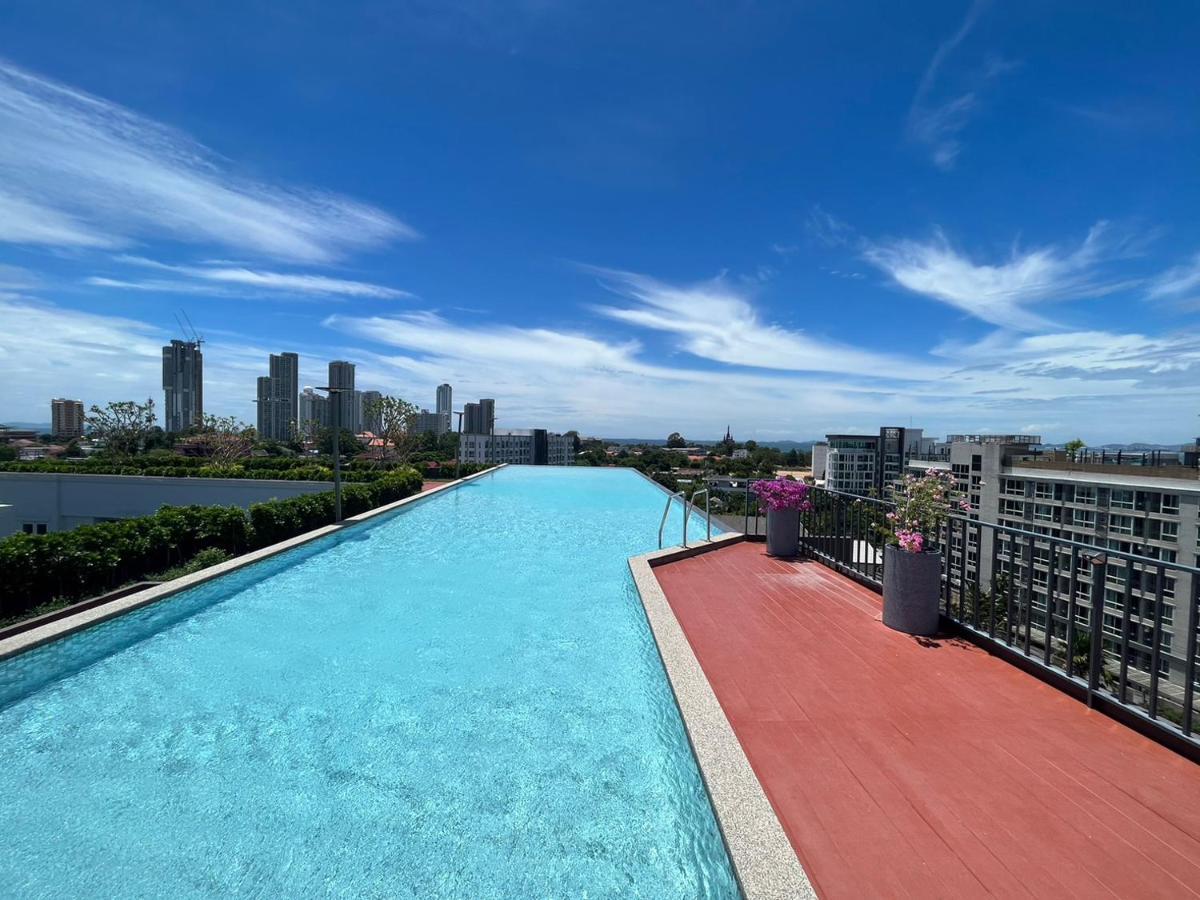 Deco Pattaya Hotel North パッタヤー エクステリア 写真
